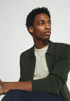 Le moins cher 💯 Selected Homme SLHNORMAN O NECK TEE - T-shirt Basique - Alfalfa 😍 -Selected Homme Soldes Boutique dff6391e54f94611a5dadac5a99ec8dd