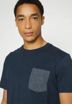 Coupon 🤩 Selected Homme SLHNALE ONECK TEE - T-shirt Imprimé - Navy Blazer 😀 -Selected Homme Soldes Boutique e6f784b724bd46d3a99c44f204be919e