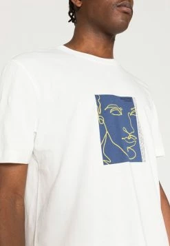 Sortie ⭐ Selected Homme RELAXROB O-NECK TEE CAMP - T-shirt Imprimé - Cloud Dancer Blue Print 🎉 -Selected Homme Soldes Boutique e897cd20d6b64df79b4a0d4ecbd7776d