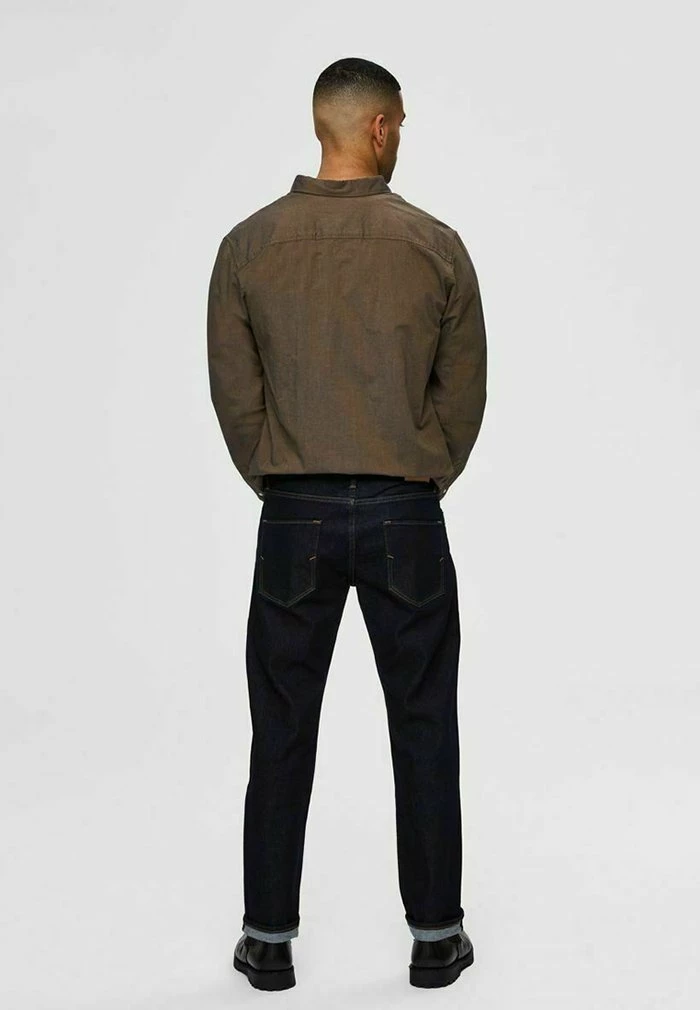 Sortie ⌛ Selected Homme KOMFORTSTRETCH - Jean Droit - Dark Blue Denim ⭐ 3 Sortie ⌛ Selected Homme KOMFORTSTRETCH - Jean Droit - Dark Blue Denim ⭐ – Image 3