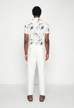 Promo 🤩 Selected Homme SLIMTAPERED NEWTON - Pantalon Classique - Cloud Dancer 🎉 -Selected Homme Soldes Boutique f39fbd02e55b4a39bfed14441c88476c