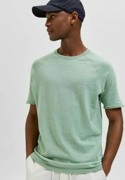 Vente flash 🔔 Selected Homme T-shirt Basique - Granite Green 🎁 9 Vente flash 🔔 Selected Homme T-shirt Basique - Granite Green 🎁 -Selected Homme Soldes Boutique f5d48921056e4e62a10b86986378d50e