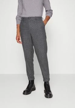 Remise 🎉 Selected Homme SLHSLIMTAPE LOUIS - Pantalon Classique - Grey 🛒 -Selected Homme Soldes Boutique f8d9bc39650e41038a3304e949655294