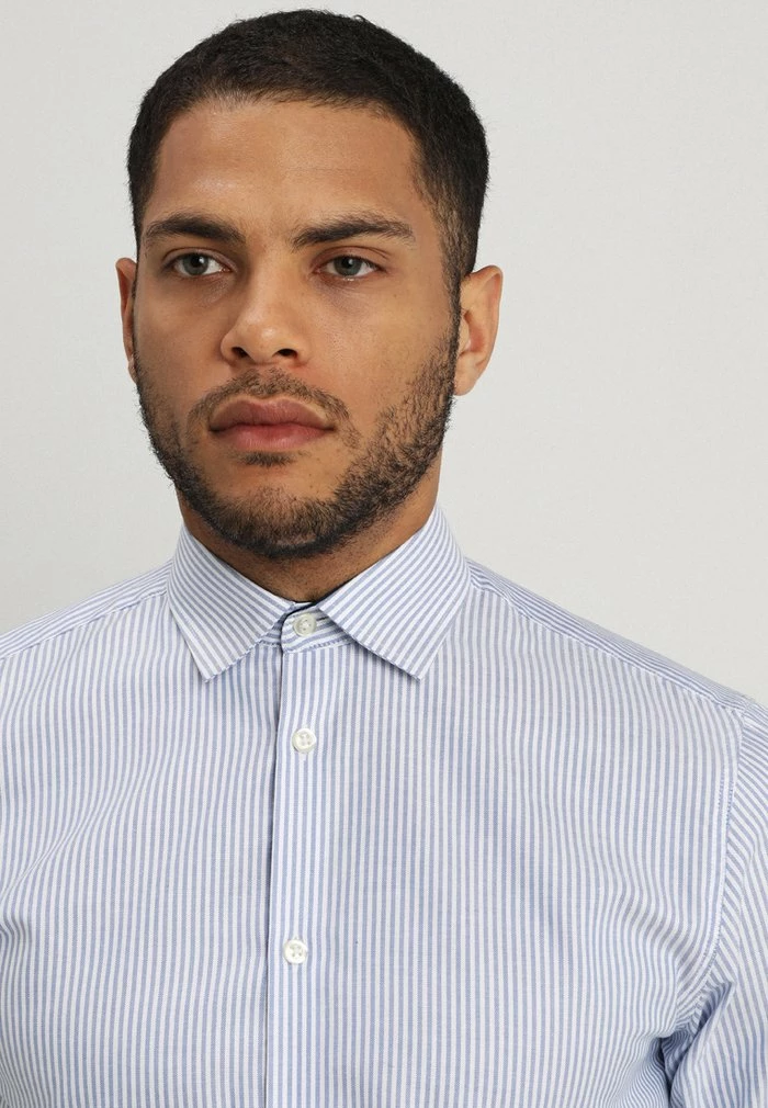Le moins cher 💯 Selected Homme SLHSLIMNEW MARK 👕 SHIRT - Chemise Classique - Sky Blue 👏 6 Le moins cher 💯 Selected Homme SLHSLIMNEW MARK 👕 SHIRT - Chemise Classique - Sky Blue 👏 – Image 6