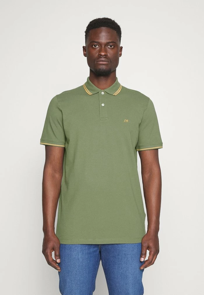 Offres ⭐ Selected Homme SLHAZE SPORT - Polo - Olivine 🤩 1 Offres ⭐ Selected Homme SLHAZE SPORT - Polo - Olivine 🤩